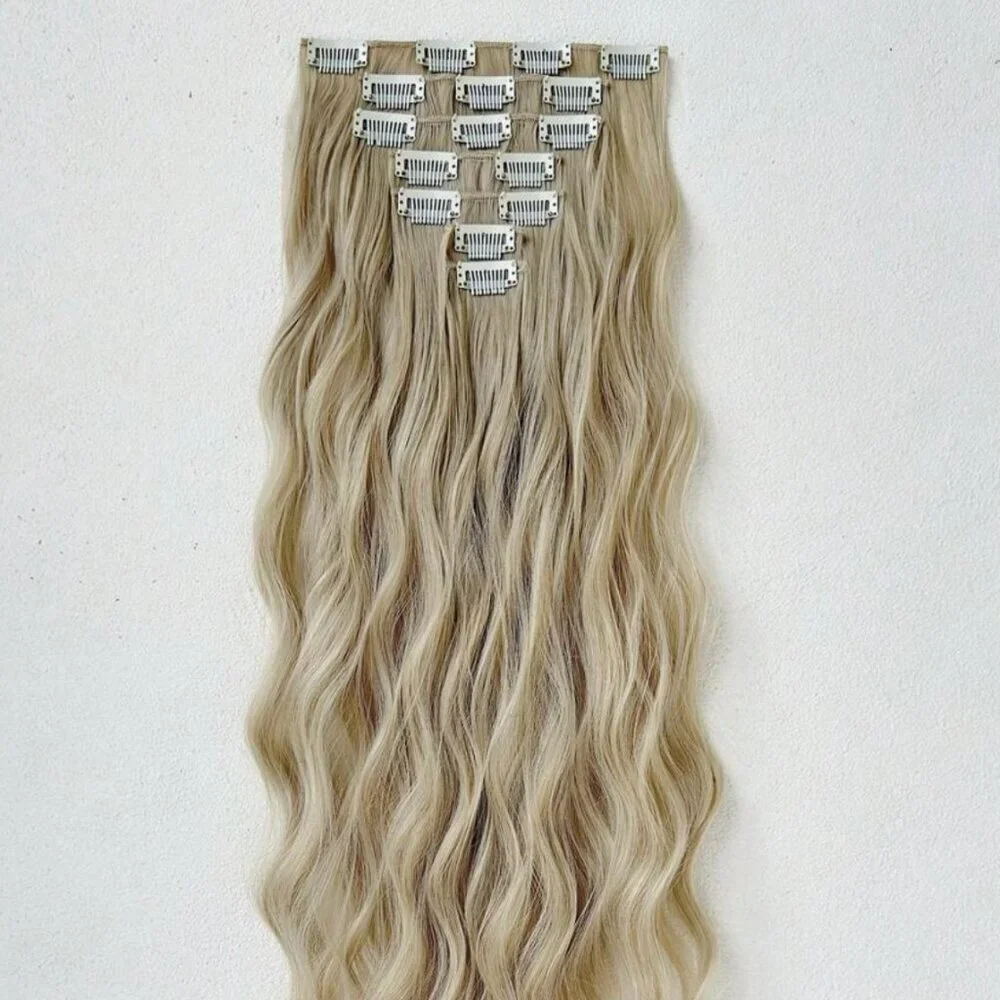 CLIP IN HAIR EXTENSIONS - Extra Light Blonde Long  Wavy 22 inches - Picture 2 of 5
